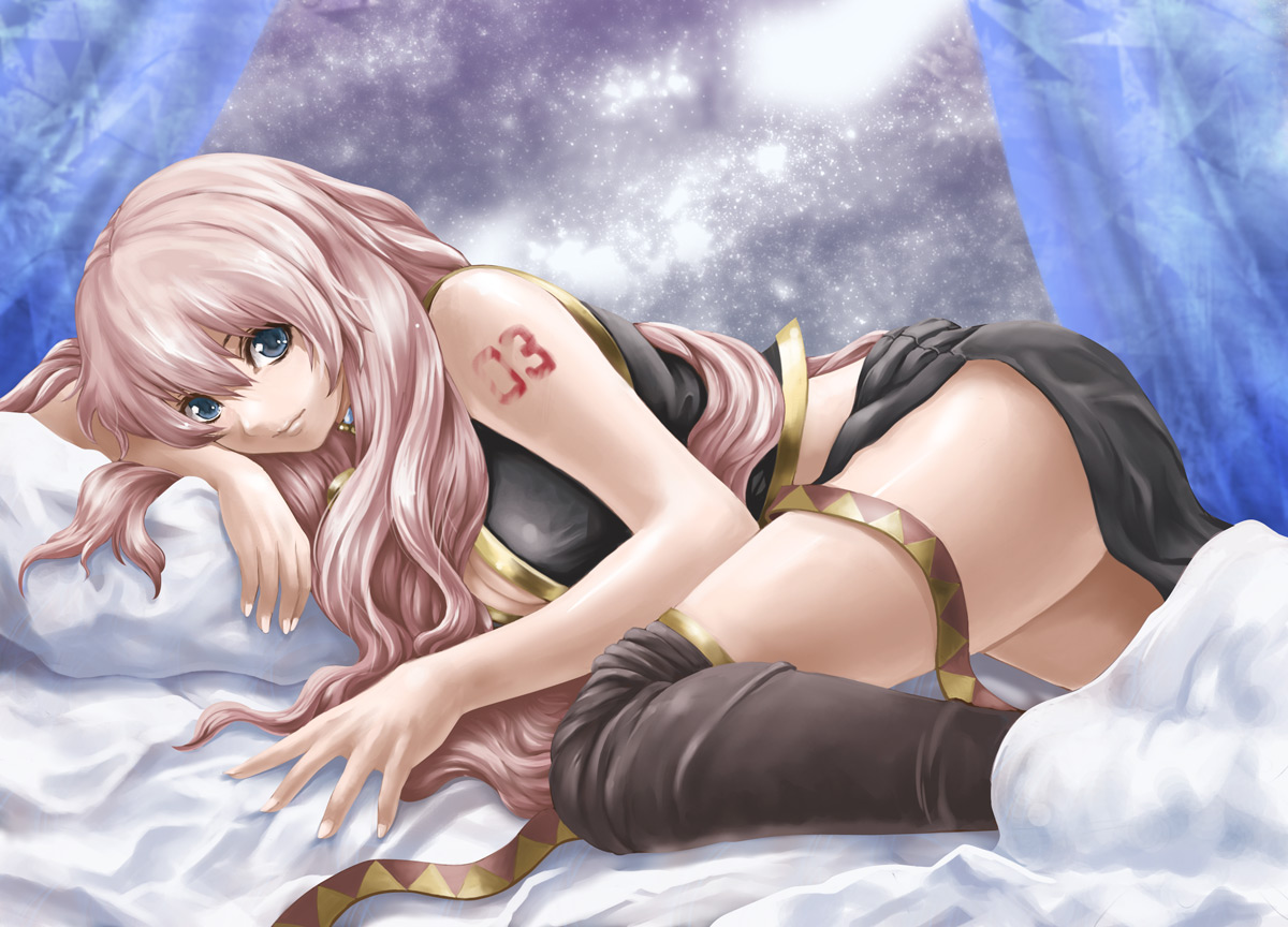 cleavage, fujipo, megurine_luka, thighhighs, vocaloid