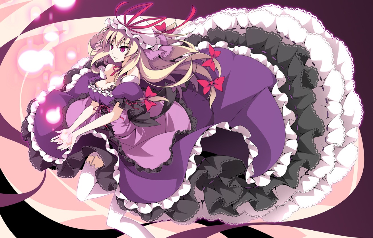 cleavage, dress, lolita_fashion, reina_(black_spider), stockings, thighhighs, touhou, yakumo_yukari