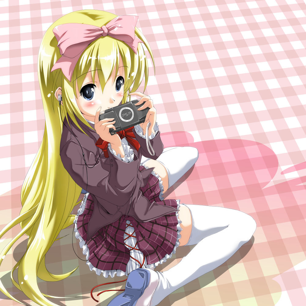 headphones, kichou, seifuku, seitokai_no_ichizon, shiina_mafuyu, thighhighs