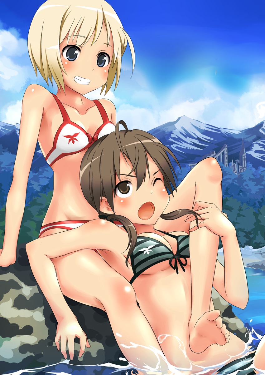 bikini, erica_hartmann, gertrud_barkhorn, maniku, strike_witches, swimsuits