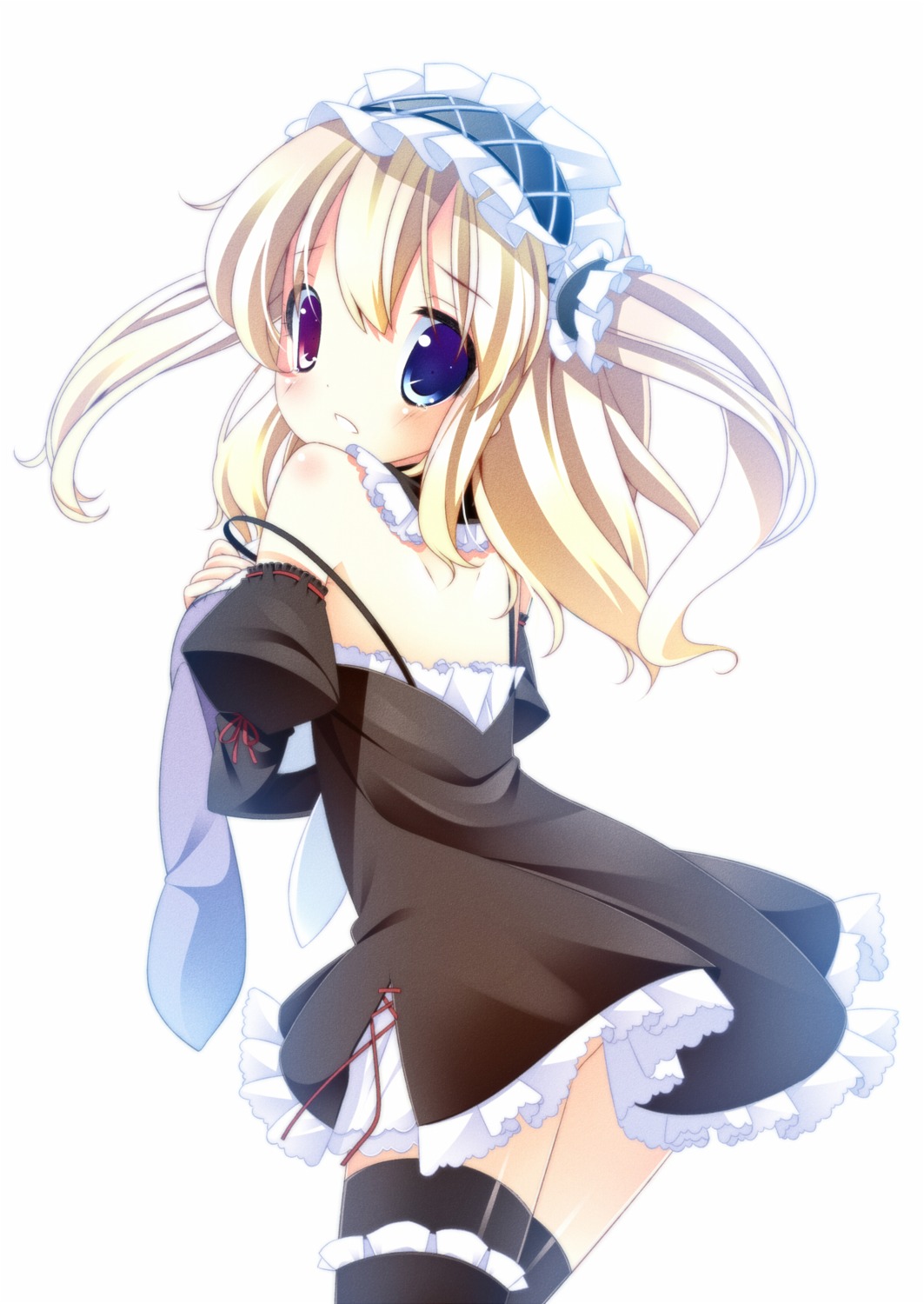 boku_wa_tomodachi_ga_sukunai, dress, hasegawa_kobato, heterochromia, sefa, thighhighs, undressing