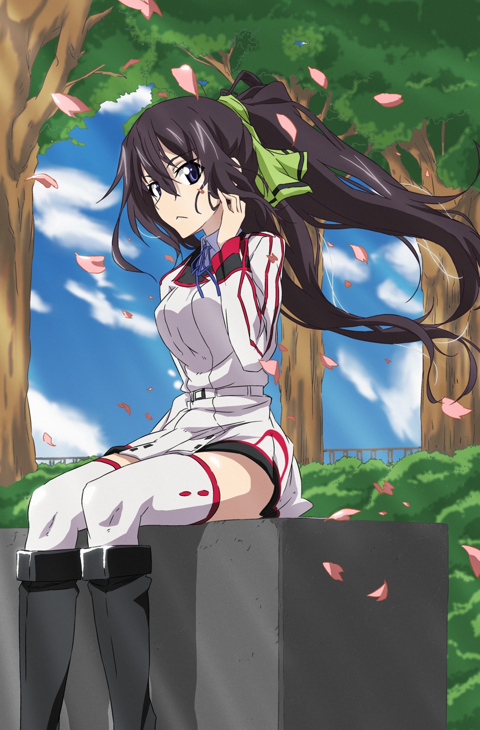 infinite_stratos, seifuku, shinonono_houki, tappa, thighhighs, yatanuko