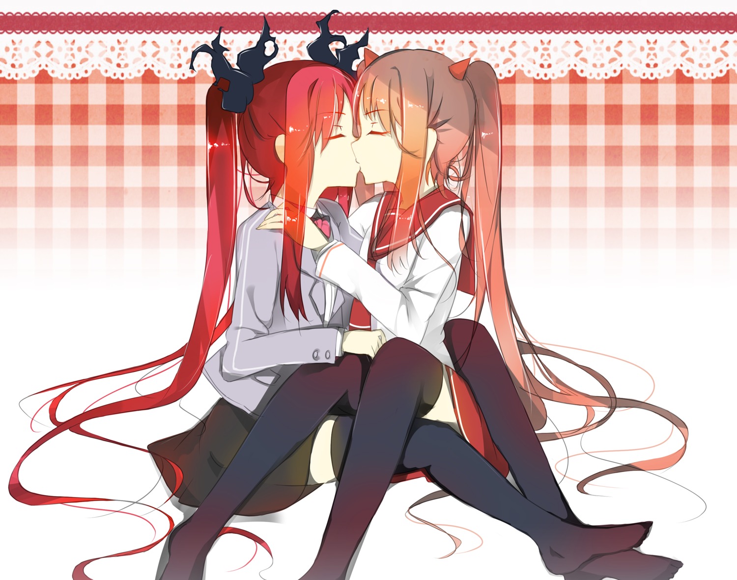 crossover, haiyore!_nyaruko-san, hidan_no_aria, kanzaki_h._aria, kuuko_(haiyore_nyaruko-san), seifuku, senya_fuurin, thighhighs, yuri