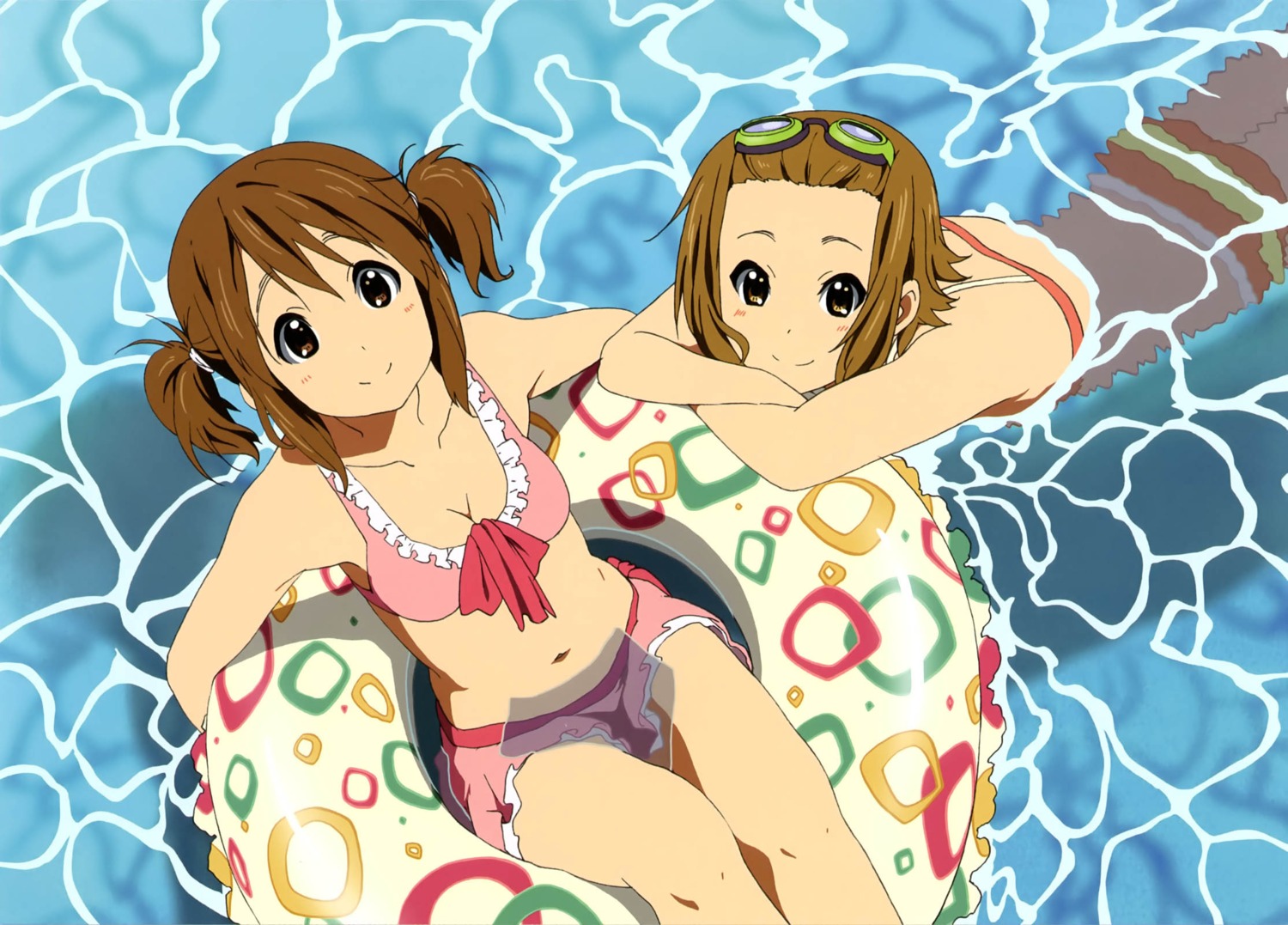 bikini, cleavage, hirasawa_yui, k-on!, satou_tatsuya, swimsuits, tainaka_ritsu