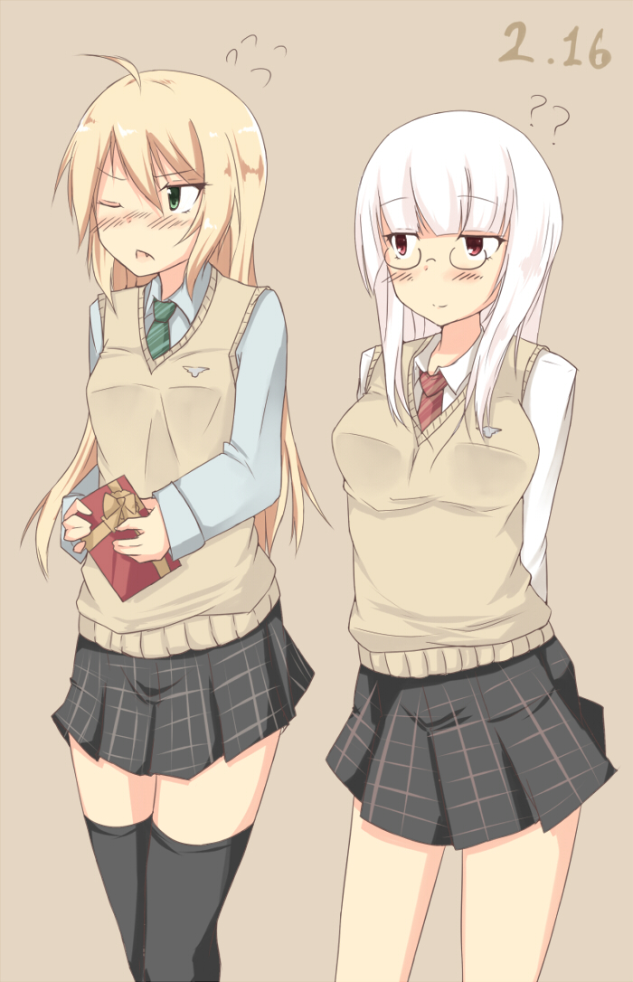 hatsumi_nekuta, heidimarie_w_schnaufer, heinrike_prinzessin_zu_sayn-wittgenstein, megane, seifuku, strike_witches, thighhighs