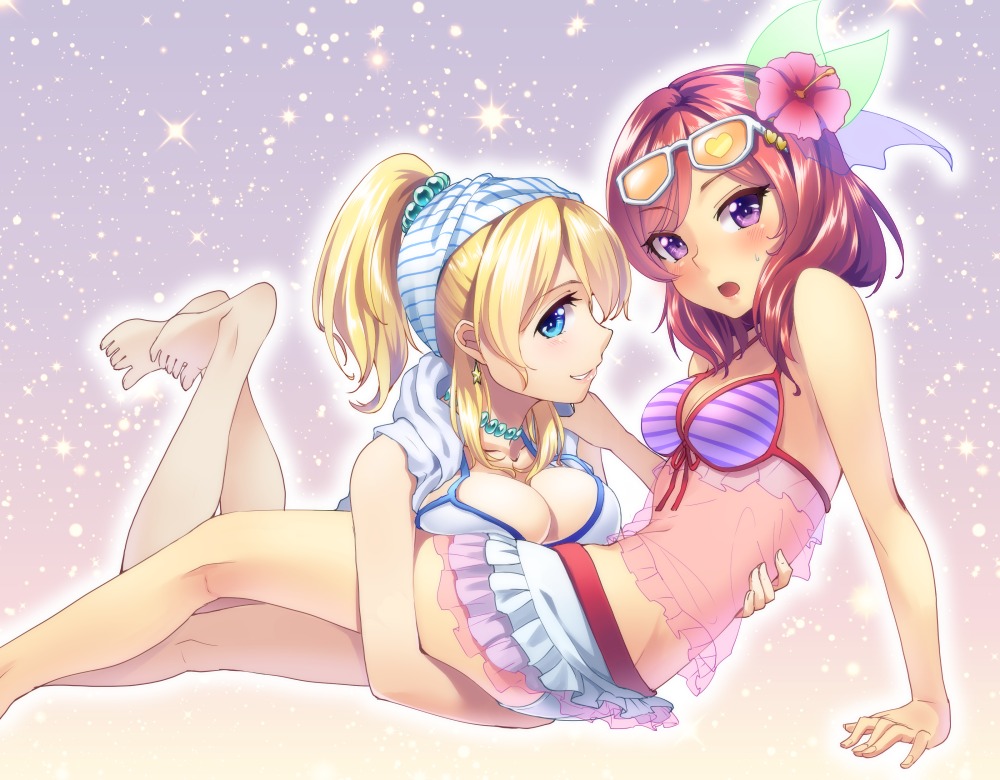 ayase_eli, bikini, cleavage, love_live!, love_live!_(series), maru_(sara_duke), nishikino_maki, swimsuits