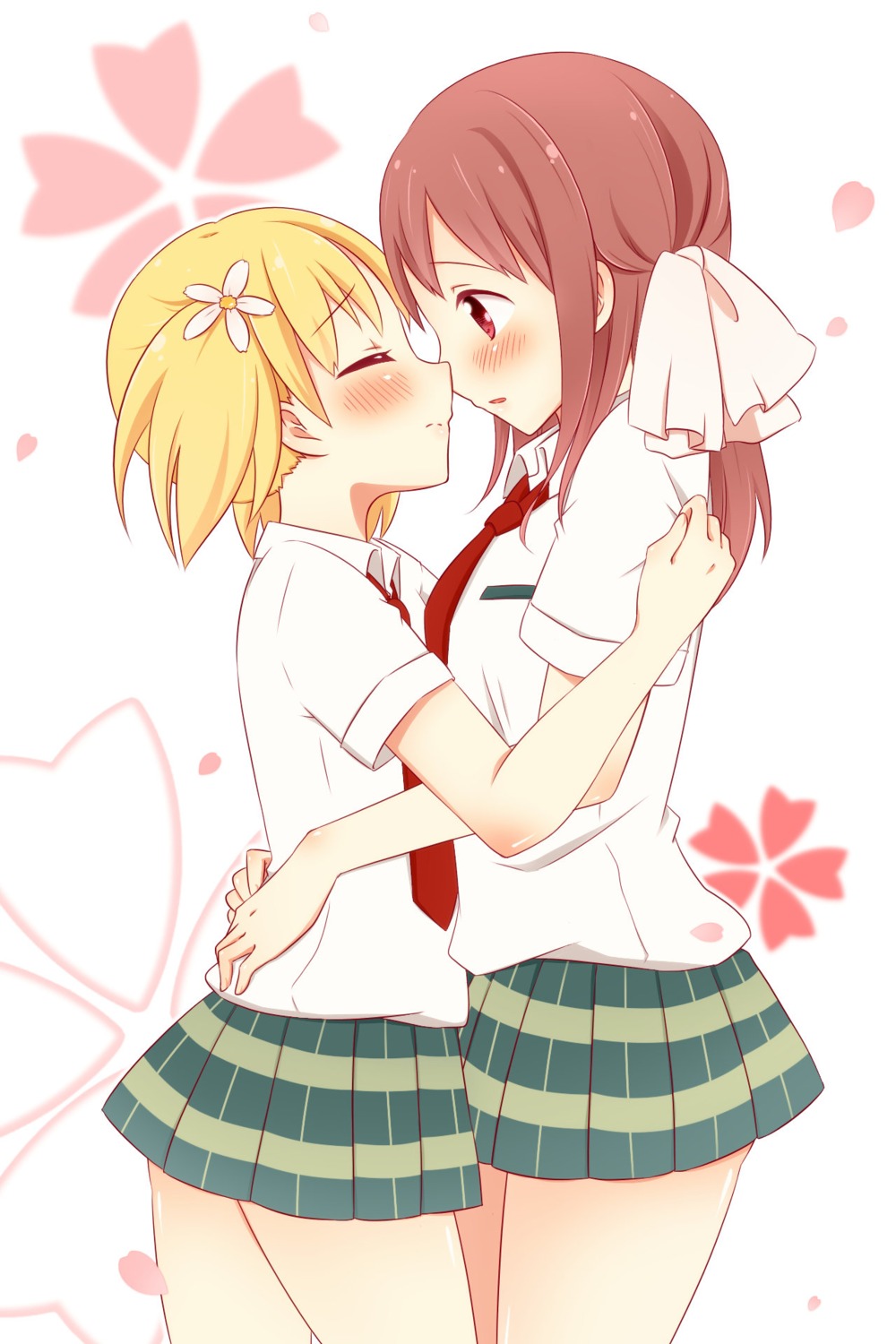 koro, sakura_trick, seifuku, sonoda_yuu, takayama_haruka, thighhighs, yuri