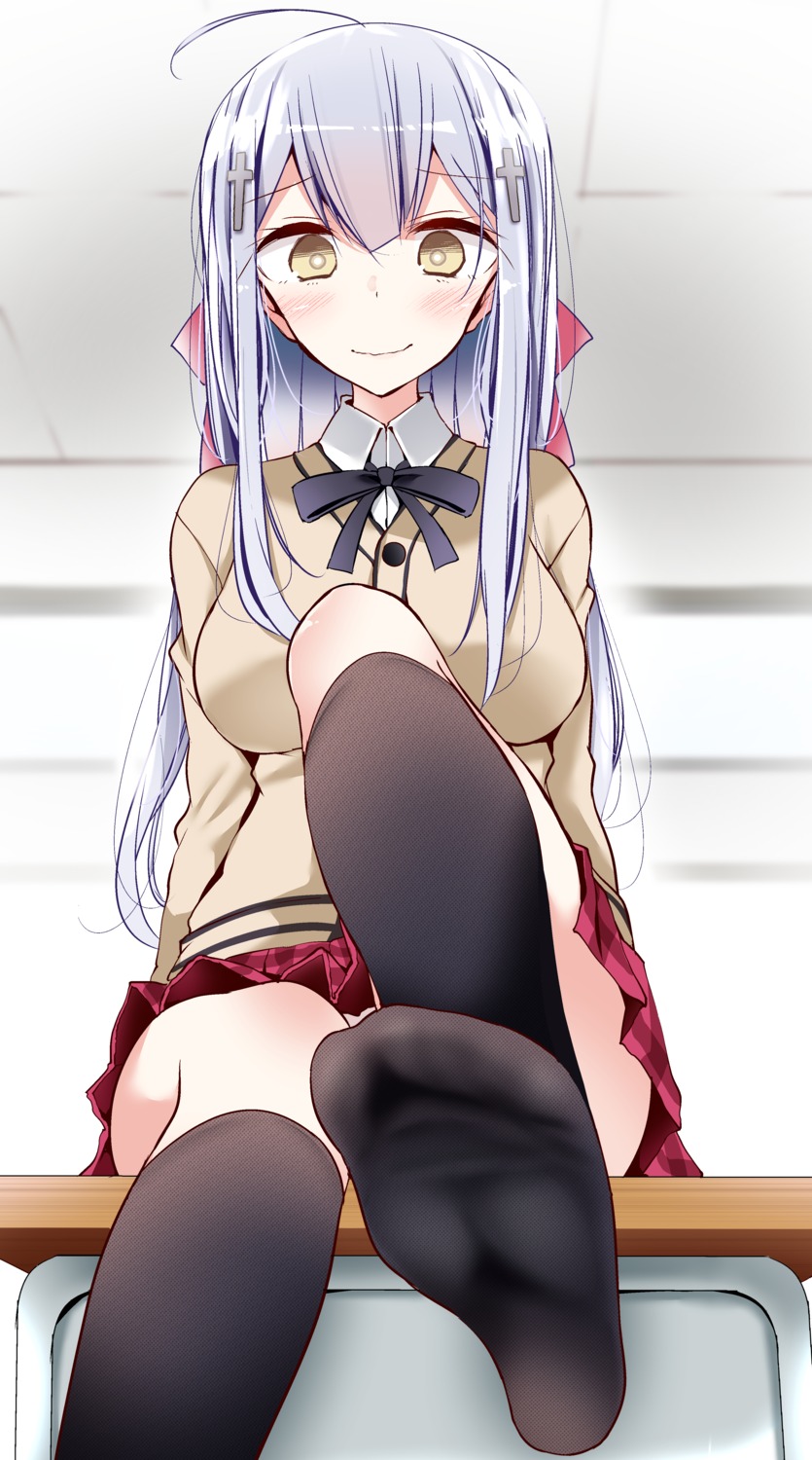 feet, gabriel_dropout, oouso, seifuku, shiraha_raphiel_ainsworth
