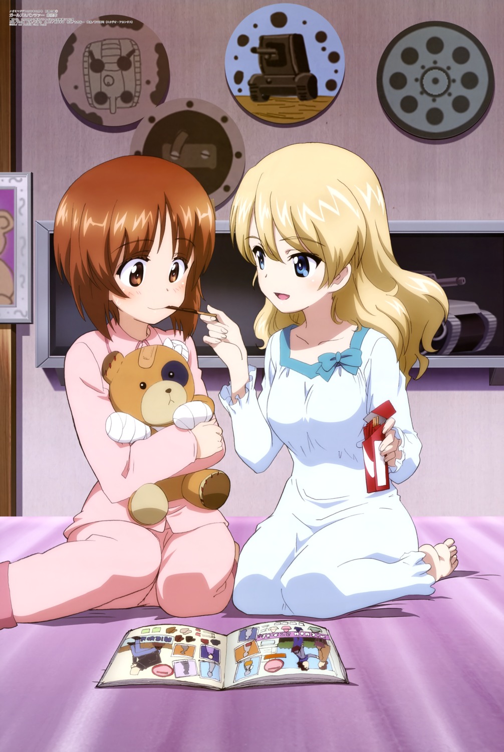 darjeeling, girls_und_panzer, jitsuhara_noboru, nishizumi_miho, pajama