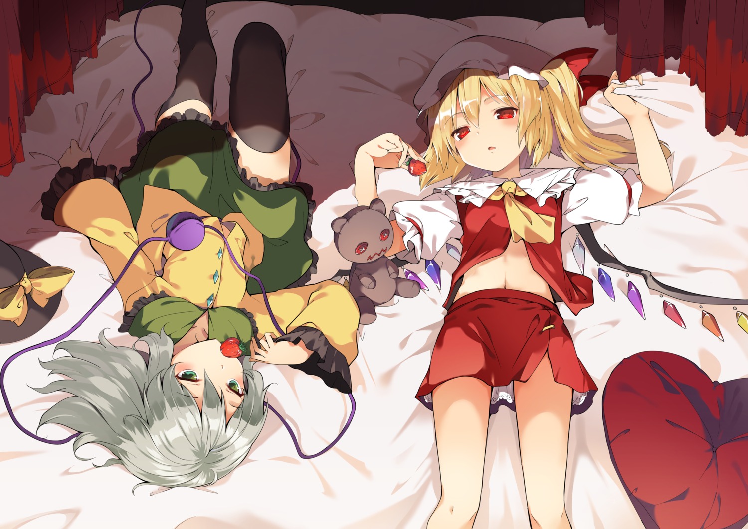 flandre_scarlet, hasebe_yuusaku, komeiji_koishi, thighhighs, touhou, wings