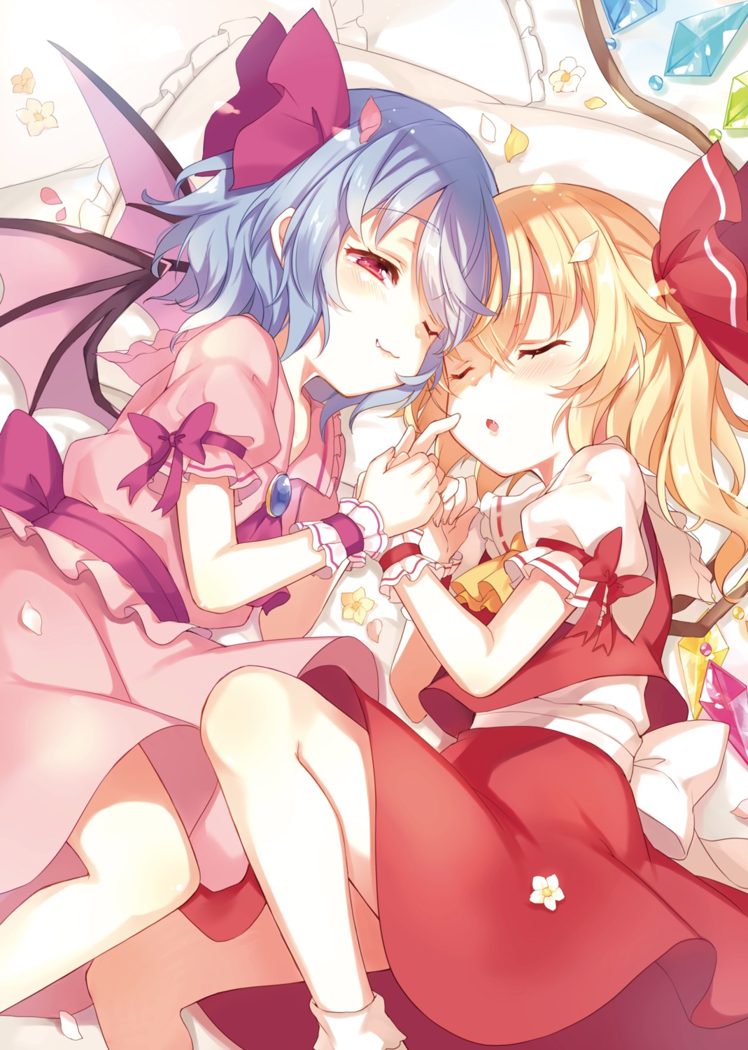 flandre_scarlet, paragasu_(parags112), remilia_scarlet, touhou, wings