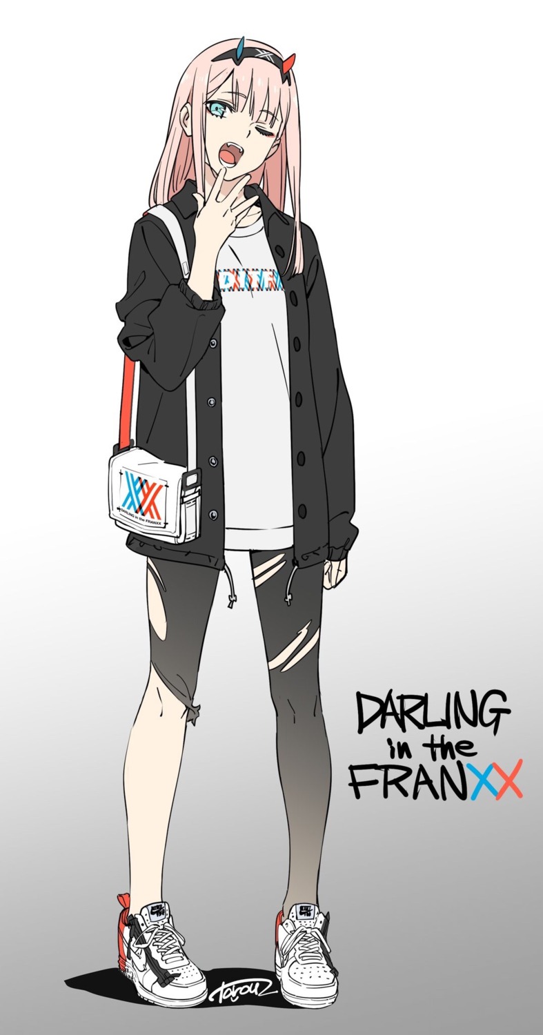 darling_in_the_franxx, horns, pantyhose, tarou2, torn_clothes, zero_two_(darling_in_the_franxx)