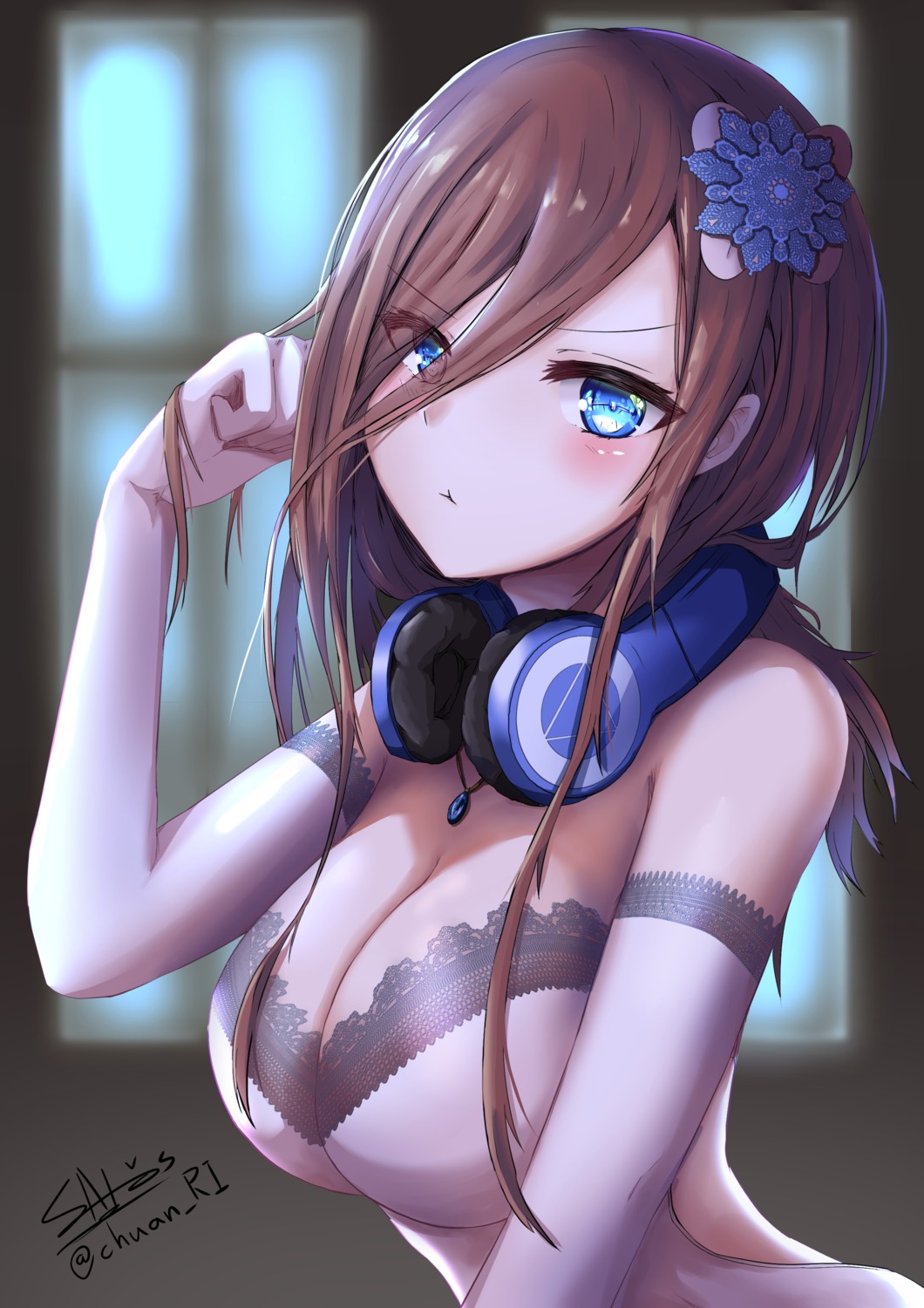 5-toubun_no_hanayome, cleavage, dress, headphones, ichikawayan, nakano_miku, no_bra