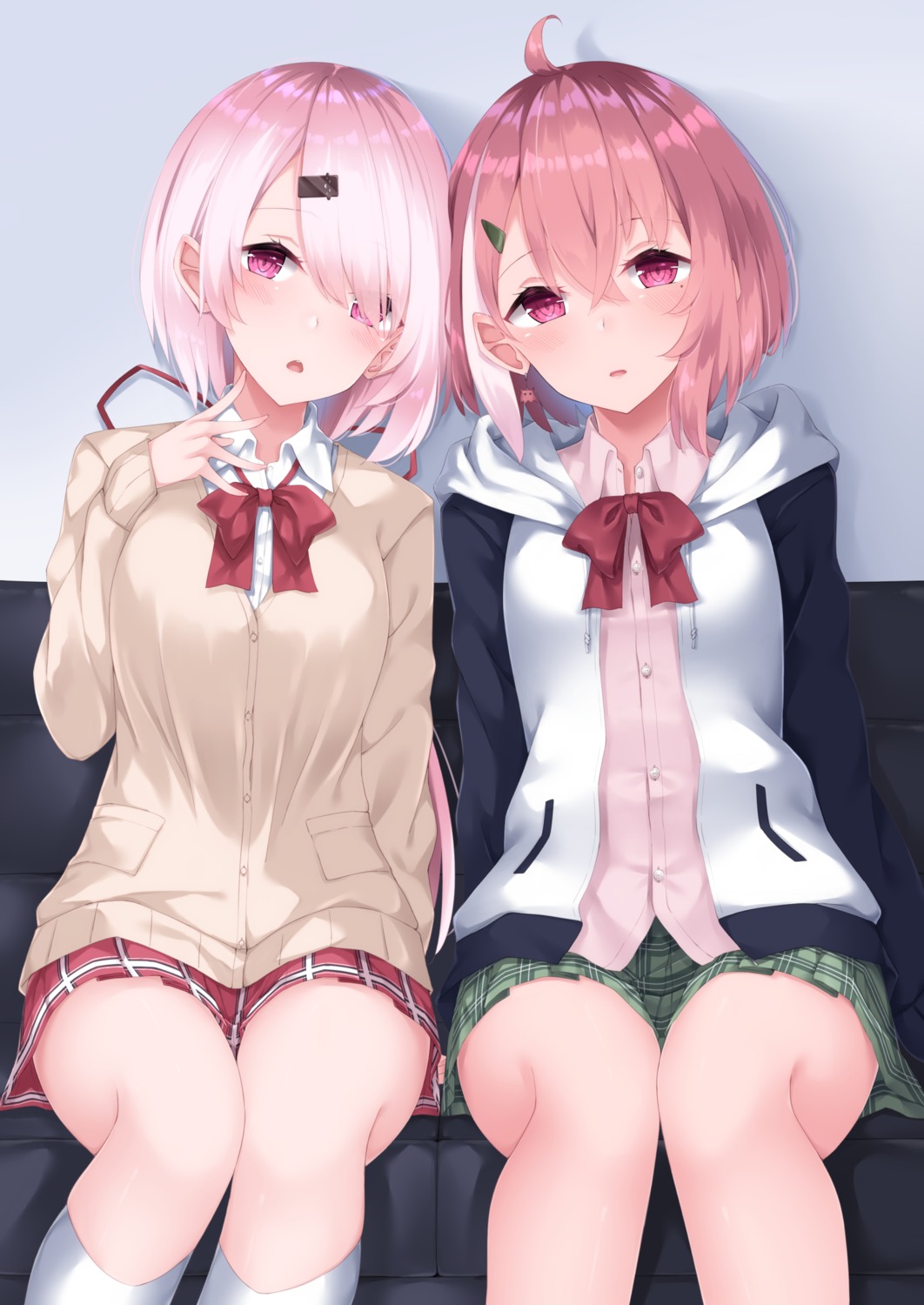 nijisanji, nijisanji_gamers, sasaki_saku, seifuku, shiina_yuika, shikapiro, sweater