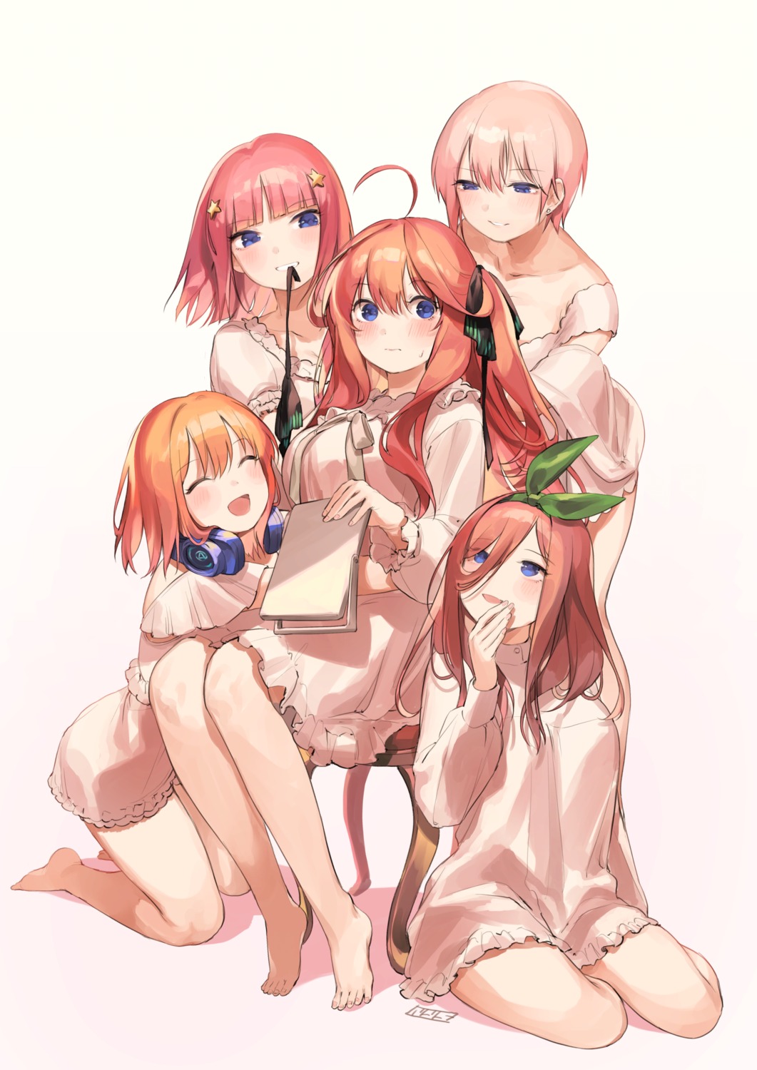 5-toubun_no_hanayome, headphones, nakano_ichika, nakano_itsuki, nakano_miku, nakano_nino, nakano_yotsuba, nys