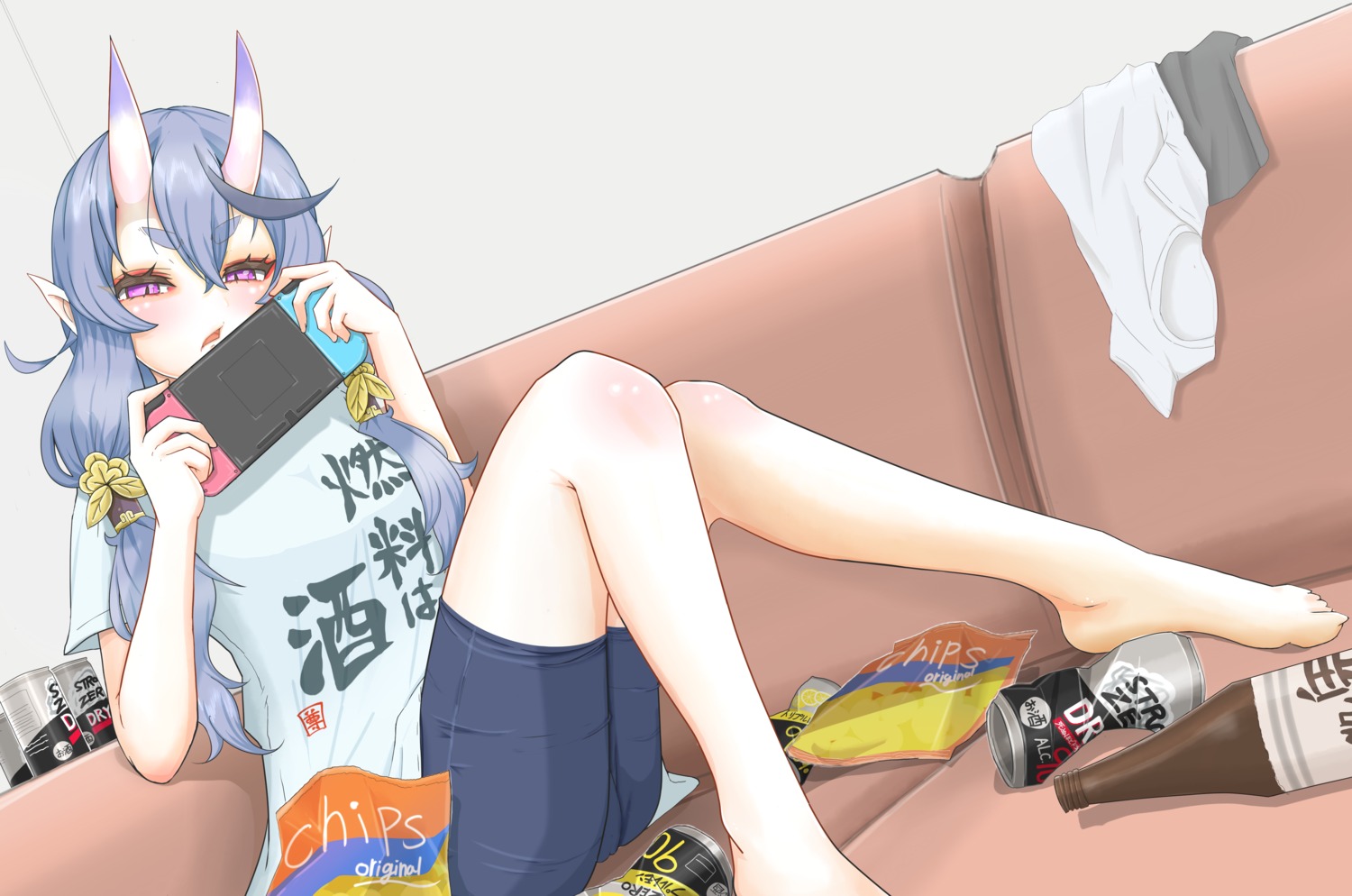 bike_shorts, cube85, horns, nijisanji, nijisanji_seeds, pointy_ears, rindou_mikoto