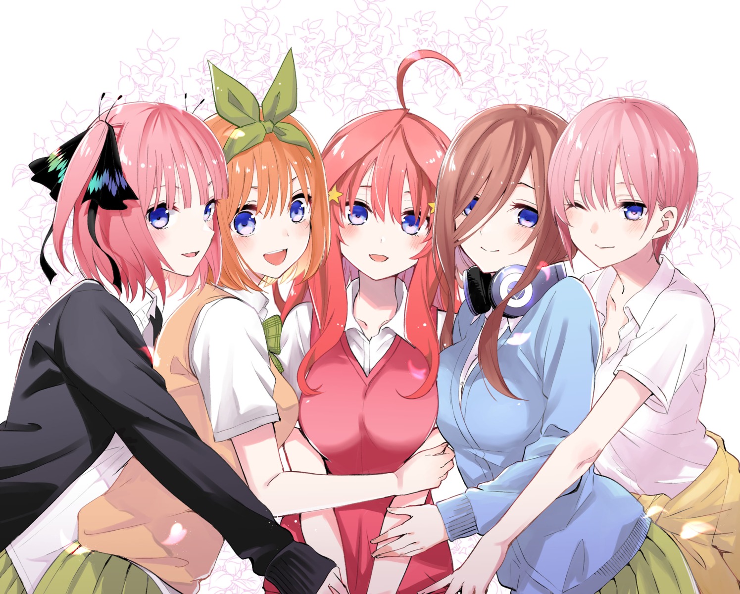 5-toubun_no_hanayome, cleavage, headphones, kaneda_yousuke, nakano_ichika, nakano_itsuki, nakano_miku, nakano_nino