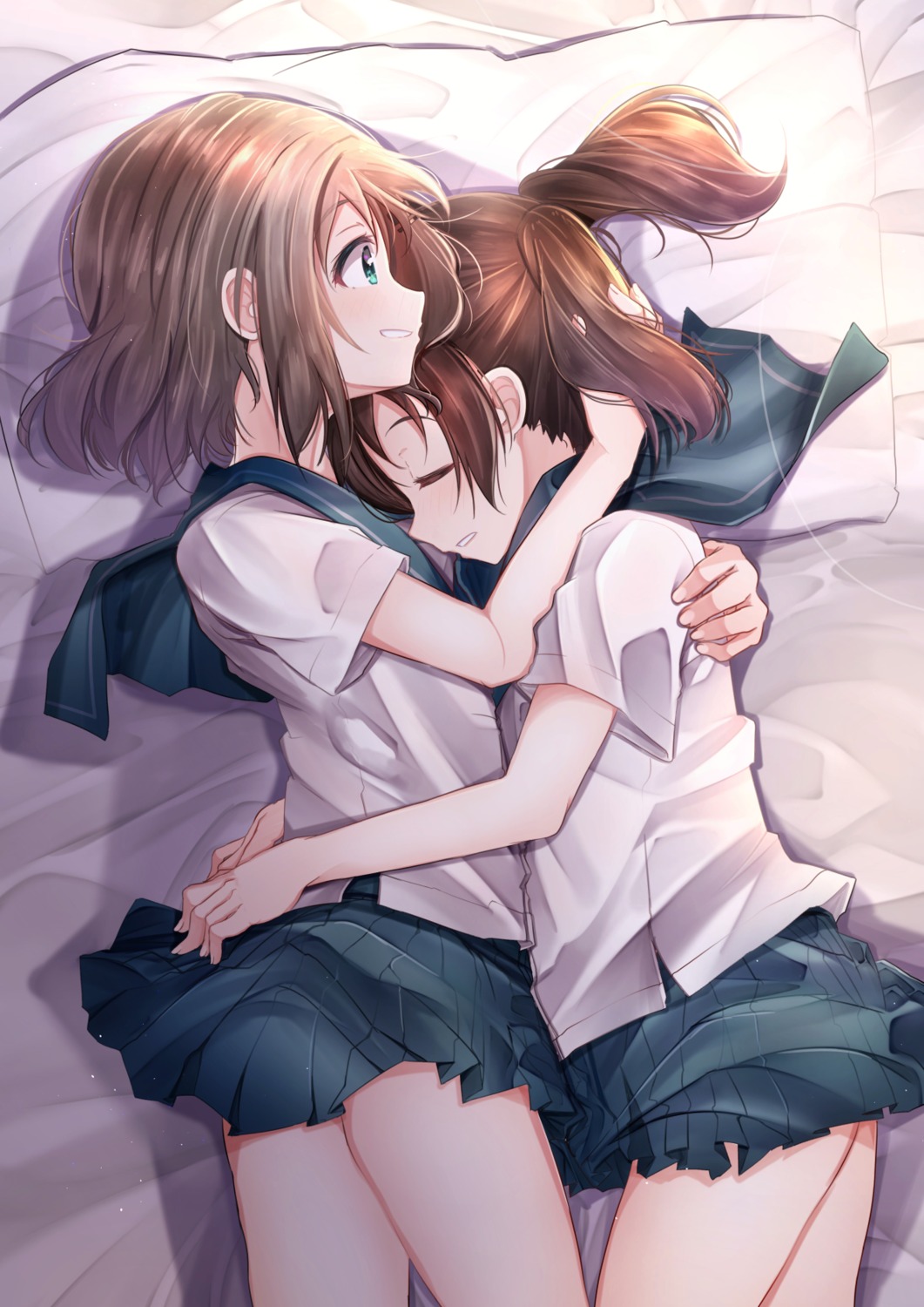 kuraue_hinata, mad_(hazukiken), seifuku, skirt_lift, yama_no_susume, yukimura_aoi, yuri