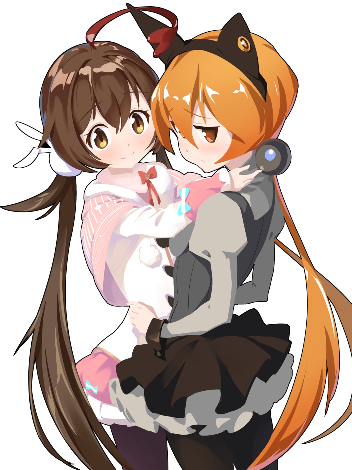 alisa_southerncross, amigo_(hua_cao), animal_ears, crossover, keroro_gunsou, nekomimi, pantyhose, xinkeniang, xinkeniang.ch, yuri