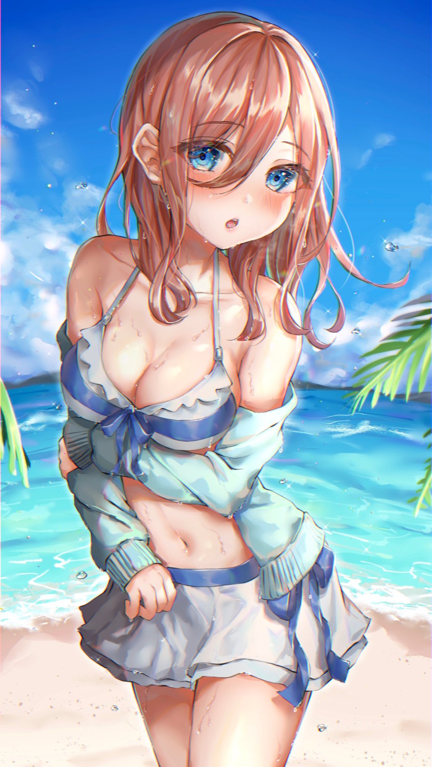 5-toubun_no_hanayome, bikini, breast_hold, cleavage, nakano_miku, sweater, swimsuits, syatihoko