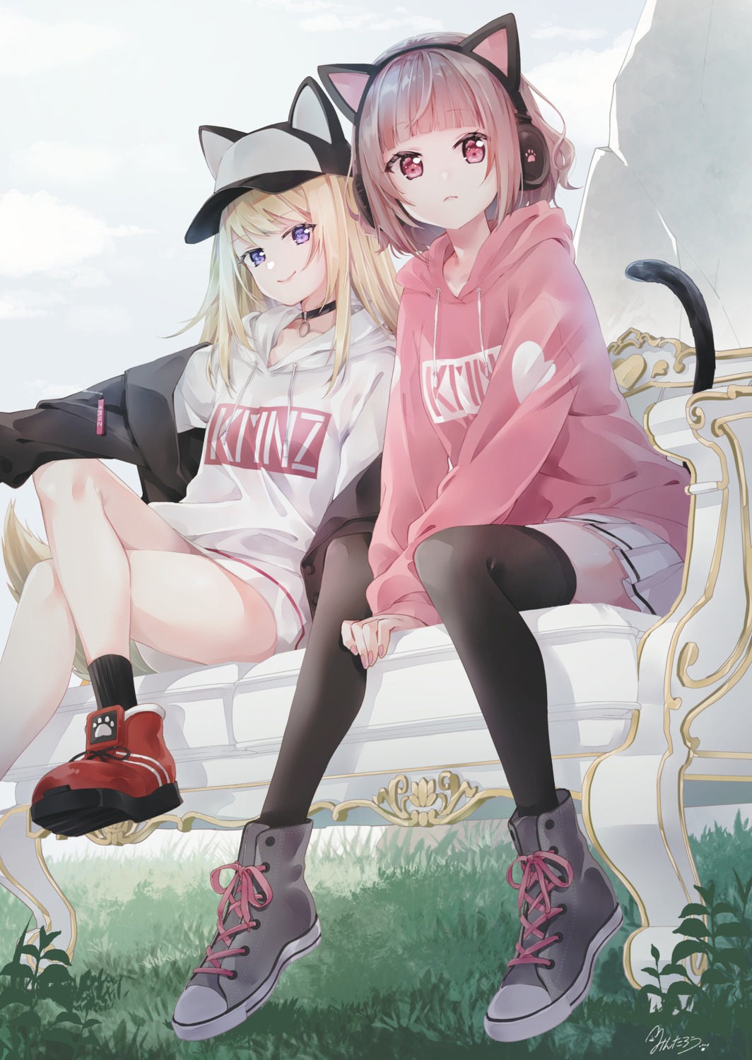 animal_ears, headphones, kmnz, mc_lita, mc_liz, nekomimi, sweater, tail, thighhighs, todo-akira