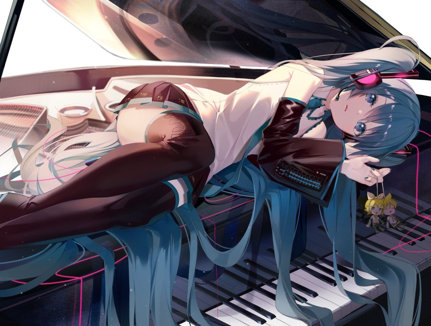 buri_(retty9349), chibi, hatsune_miku, headphones, jpeg_artifacts, kagamine_len, kagamine_rin, thighhighs, vocaloid