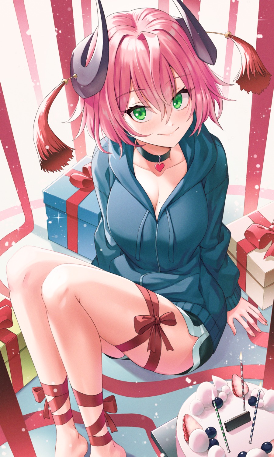 cleavage, horns, kim_nag-seo