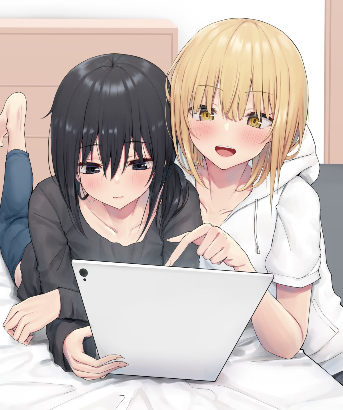piripun, sweater, yuri