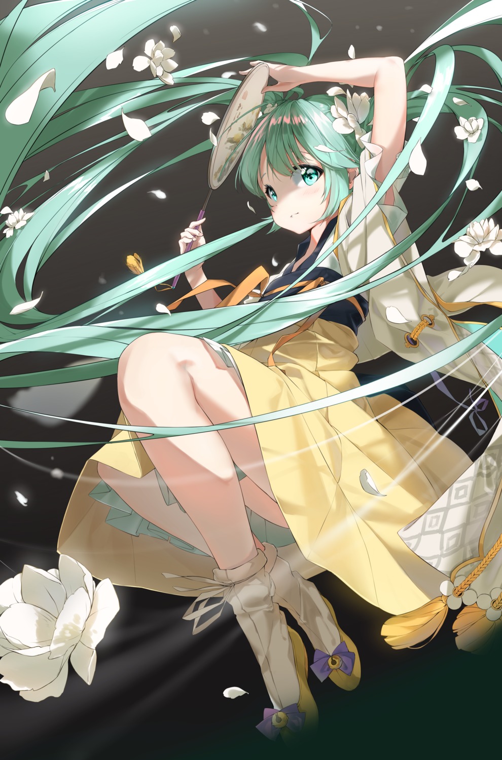 asian_clothes, c-up, hatsune_miku, skirt_lift, vocaloid