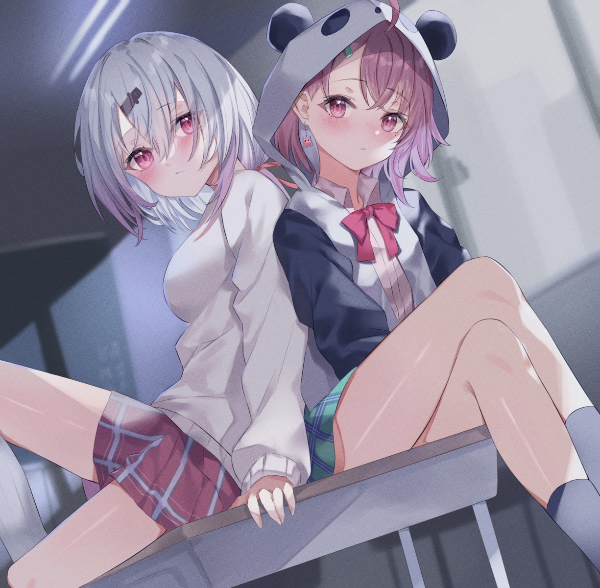 nijisanji, nijisanji_gamers, sasaki_saku, seifuku, shiina_yuika, skirt_lift, sutei_(arece15), sweater