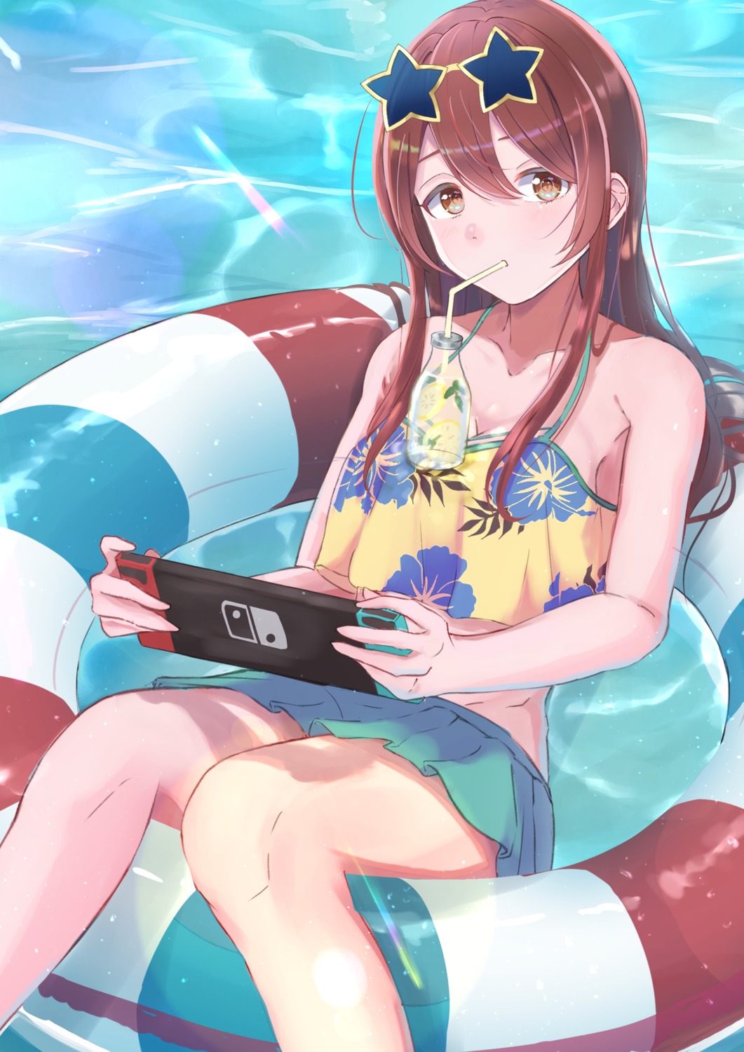 marishiten_(mar1sh110), megane, oosaki_tenka, skirt_lift, swimsuits, the_idolm@ster, the_idolm@ster_shiny_colors