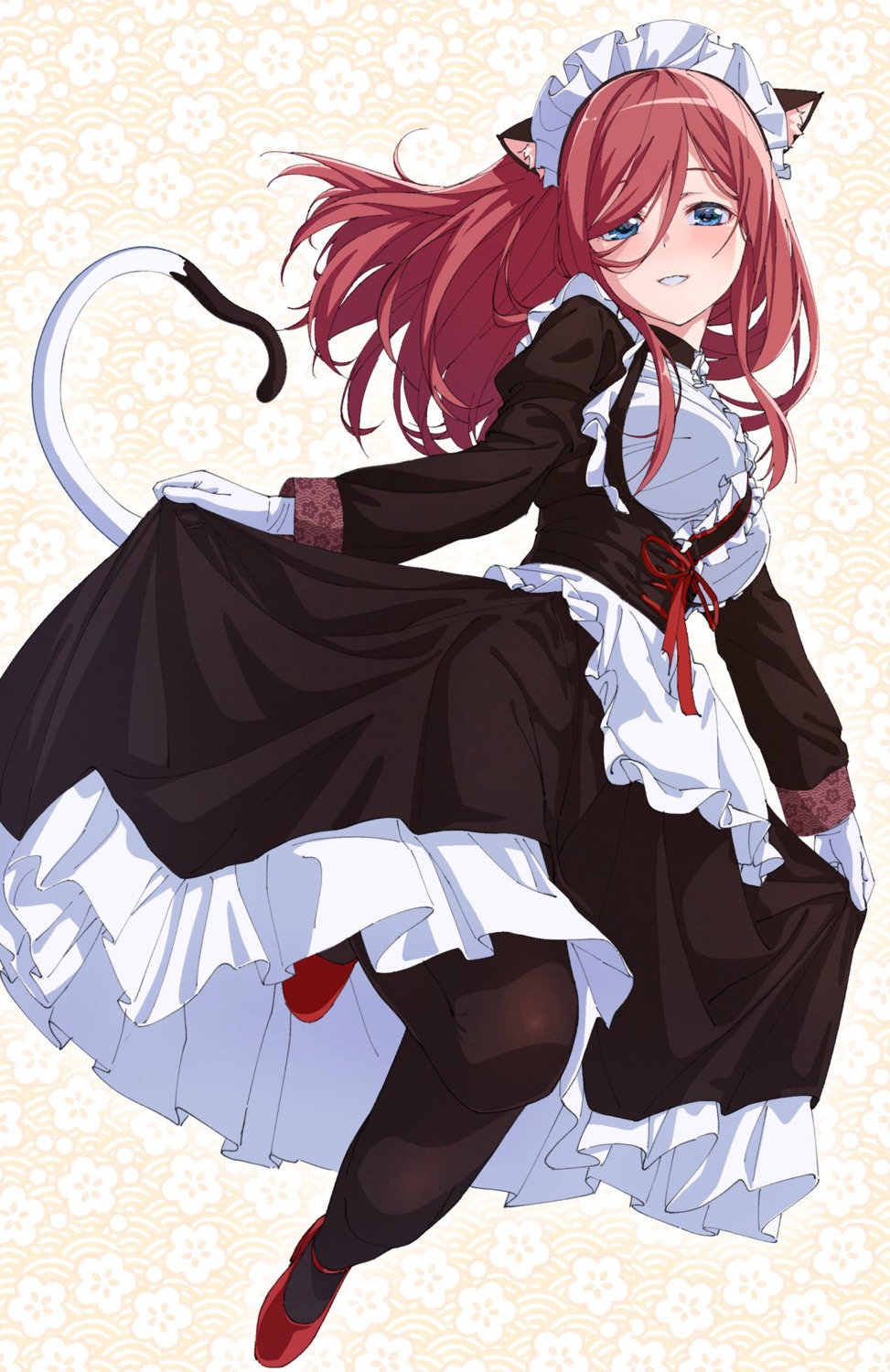 5-toubun_no_hanayome, animal_ears, maid, nakano_miku, nekomimi, shishamo_(masato_k), skirt_lift, tail