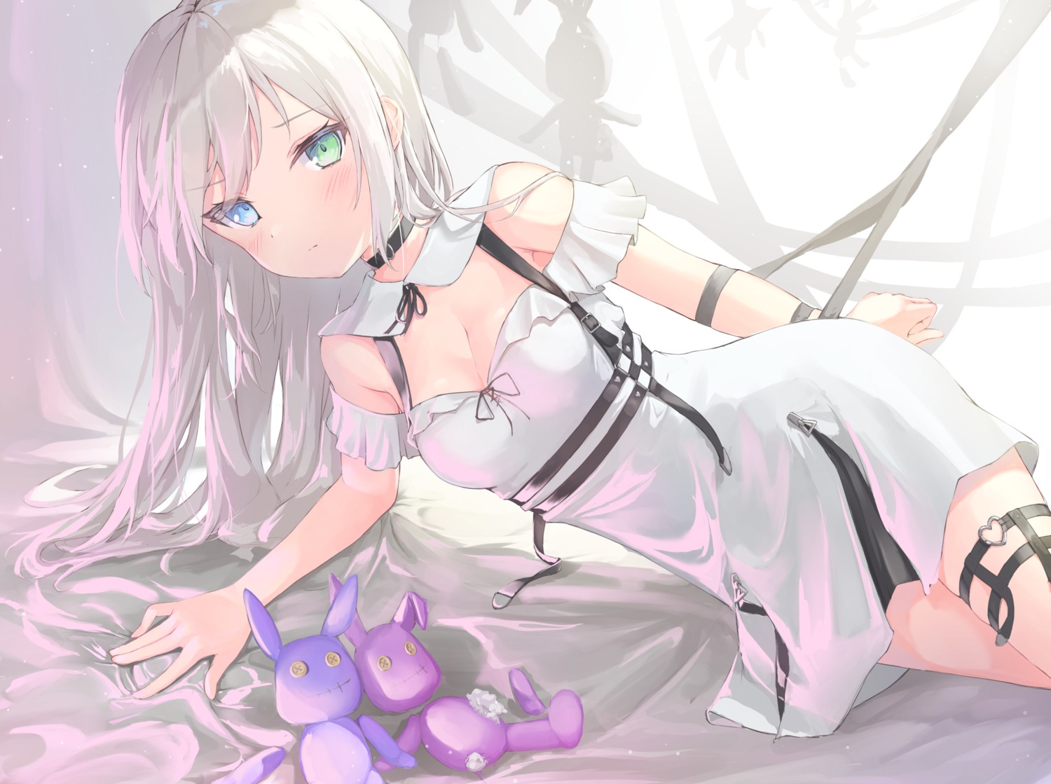 dress, garter, heterochromia, parfait