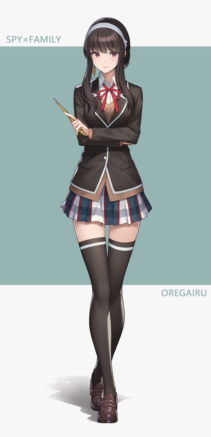 athrun1120, cosplay, seifuku, spy_x_family, sweater, thighhighs, weapon, yahari_ore_no_seishun_lovecome_wa_machigatteiru.