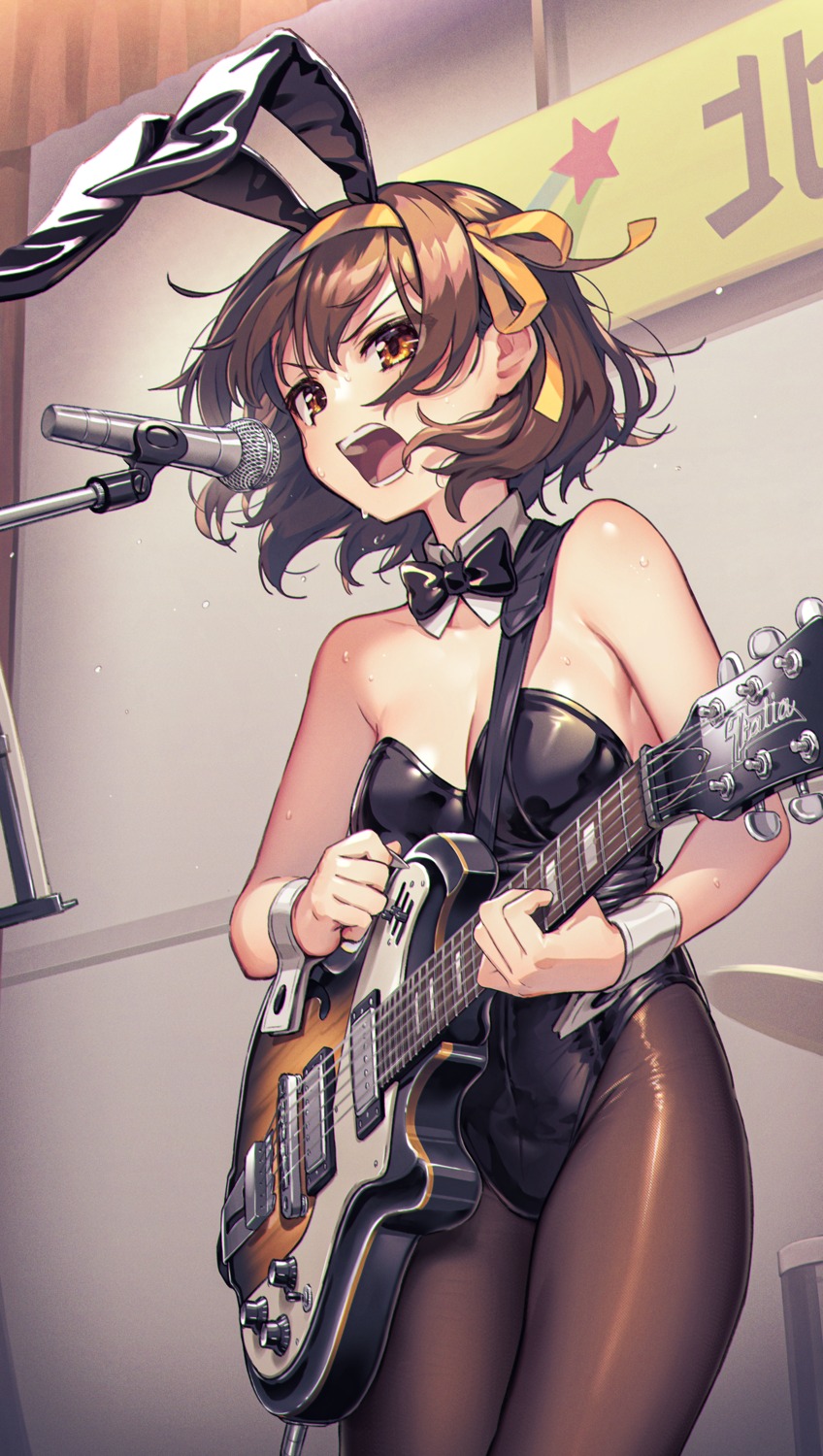 animal_ears, bunny_ears, bunny_girl, cleavage, guitar, kurobuta_gekkan, pantyhose, suzumiya_haruhi