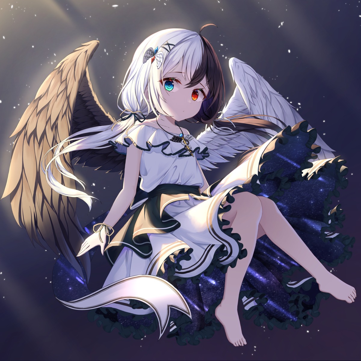 dress, heterochromia, monmo_mu, wings